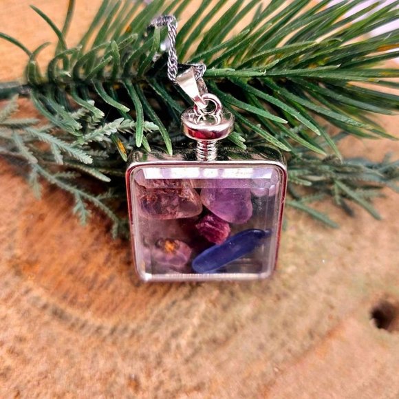 Nature Super Seven Mixed Floating Crystals Square Pendant Necklace - Picture 2 of 10